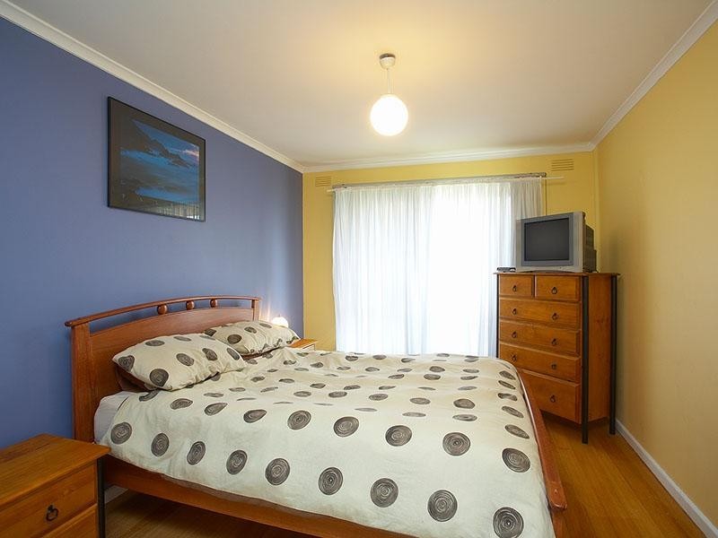 15 Somerlayton Crescent, Fawkner VIC 3060