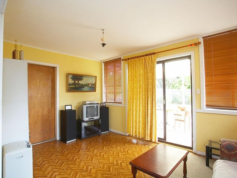 15 Somerlayton Crescent, Fawkner VIC 3060