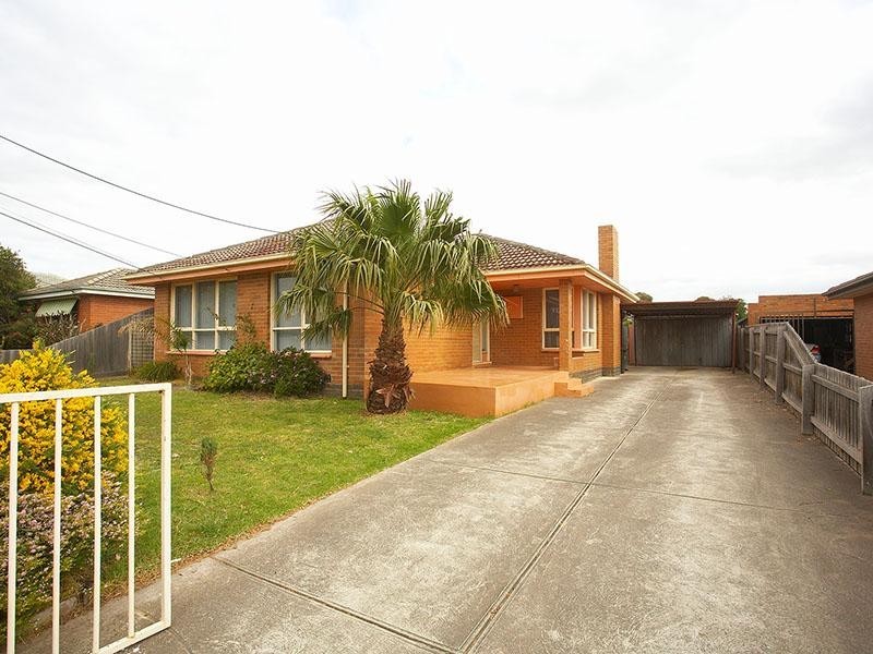 15 Somerlayton Crescent, Fawkner VIC 3060