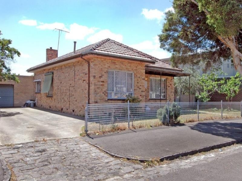 2 Cumming Street, Brunswick West VIC 3055