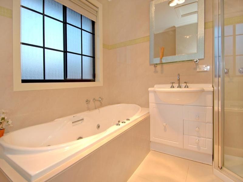 11 Imaroo Street, Fawkner VIC 3060