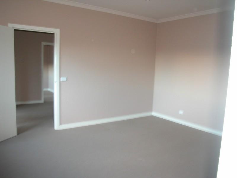 9/19-23 Overton Lea BoulevaRoad, Sydenham VIC 3037