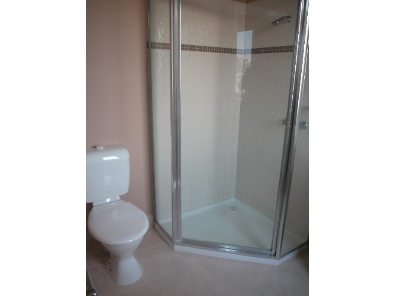 18/19-23 Overton Lea BoulevaRoad, Sydenham VIC 3037
