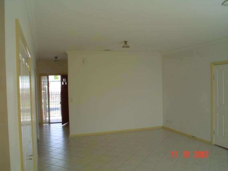 23 Lock Street, Fawkner VIC 3060