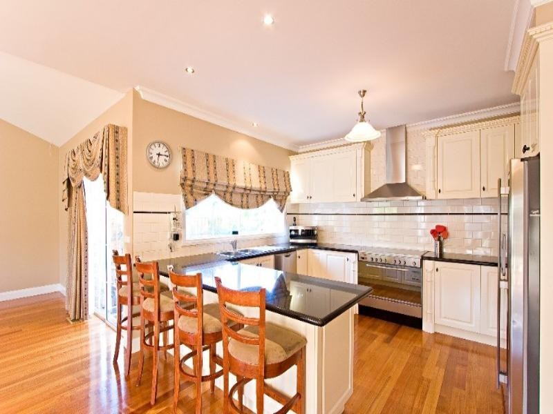 26 Hannah Pascoe Drive, Gowanbrae VIC 3043