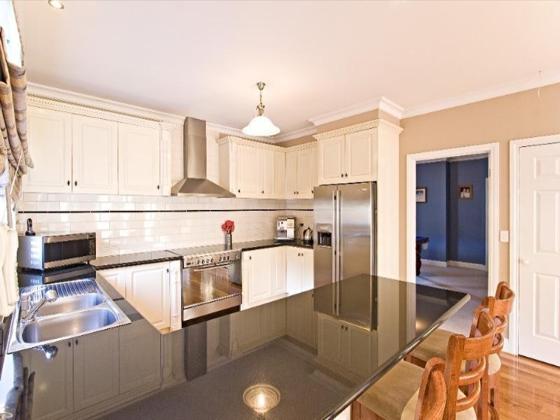 26 Hannah Pascoe Drive, Gowanbrae VIC 3043