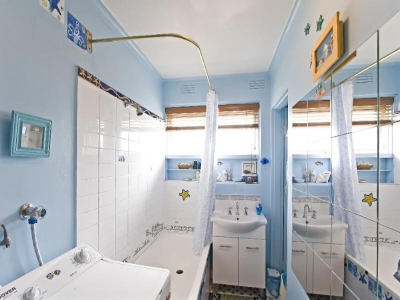 5/2 Passfield Street, Brunswick West VIC 3055