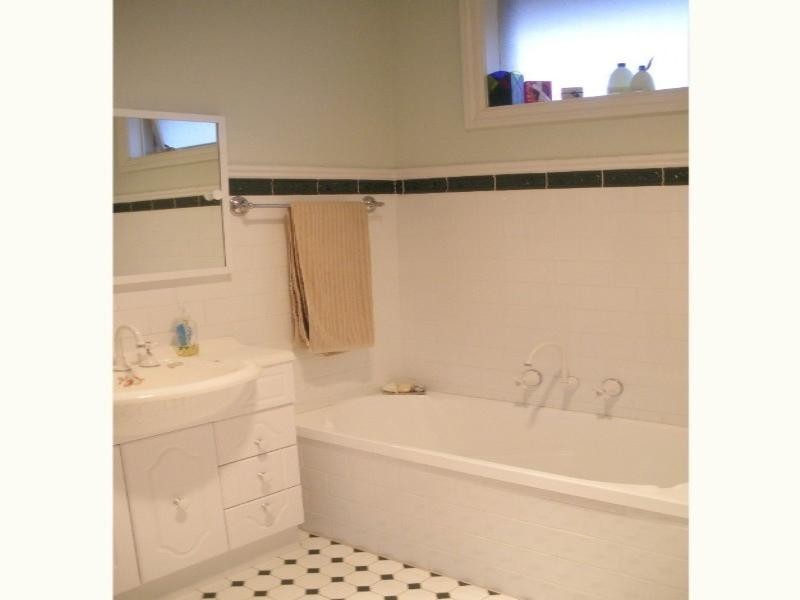 84 Moore Street, Coburg VIC 3058