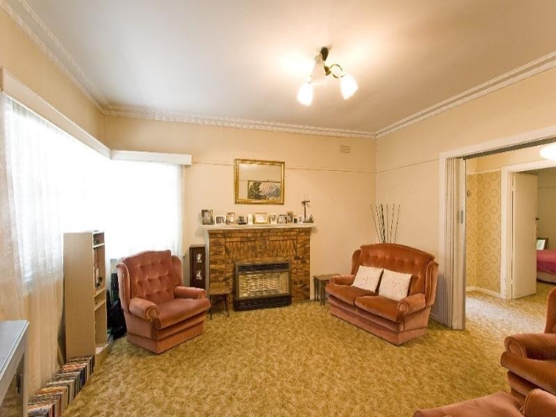 1 McMahons Road, Coburg VIC 3058