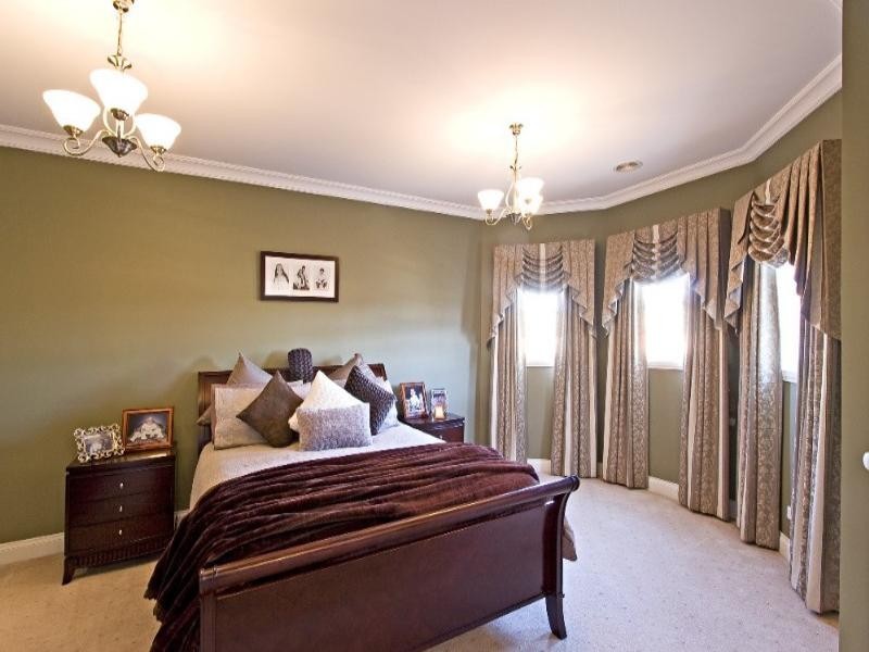 26 Hannah Pascoe Drive, Gowanbrae VIC 3043