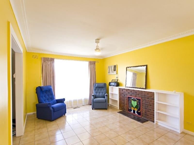 499 Mahoneys Road, Fawkner VIC 3060
