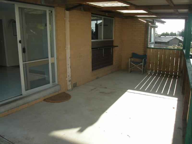 10 Lubeck Court, Meadow Heights VIC 3048