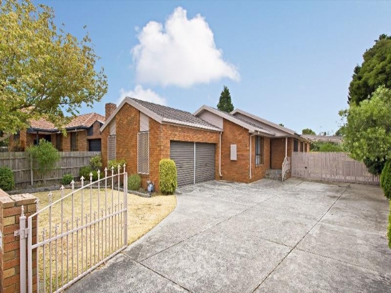 2 Conifer Court, Mill Park VIC 3082