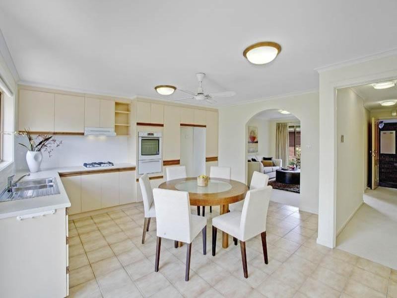 3/4 Hazel Grove, Pascoe Vale VIC 3044