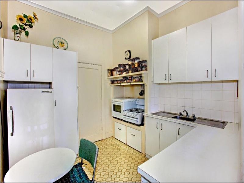 184 Melville Road, Pascoe Vale South VIC 3044