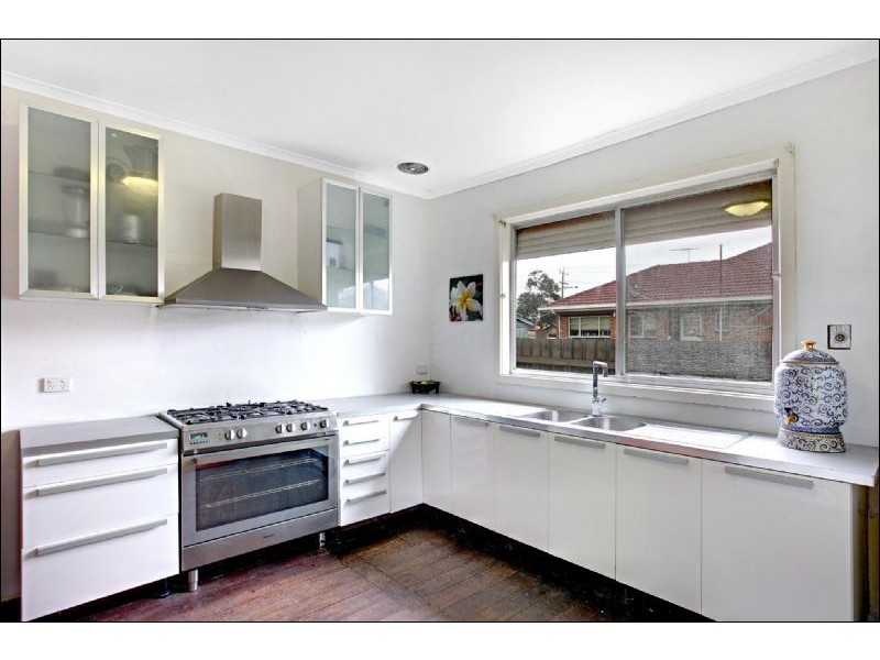 16 Preston Street, Fawkner VIC 3060