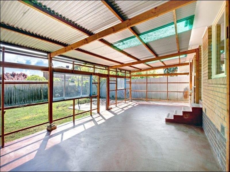 7 Patricia Drive, Fawkner VIC 3060