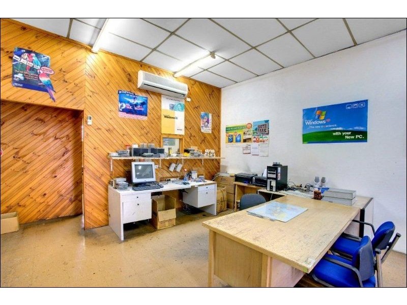 Shop 6/418 Bell Street, Pascoe Vale South VIC 3044