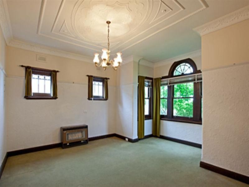 37 The Esplanade, Geelong VIC 3220