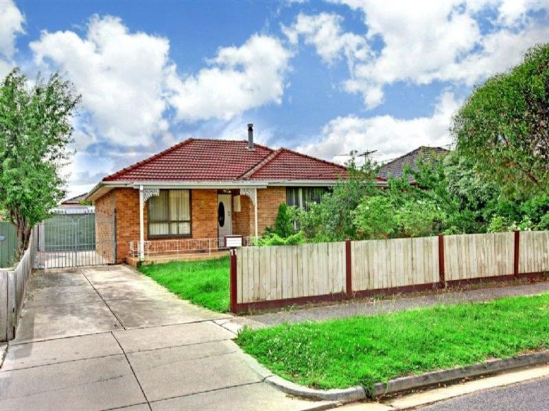 11 Jennifer Street, Fawkner VIC 3060