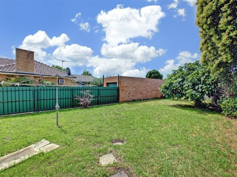 9 Wroxham Court, Fawkner VIC 3060