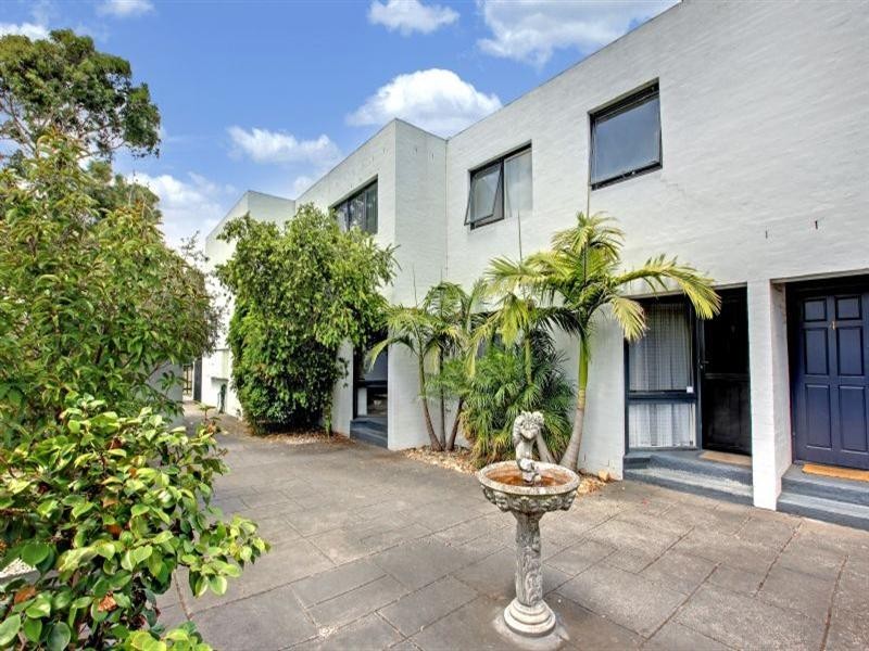 2/1-3 Canning Street, Brunswick East VIC 3057
