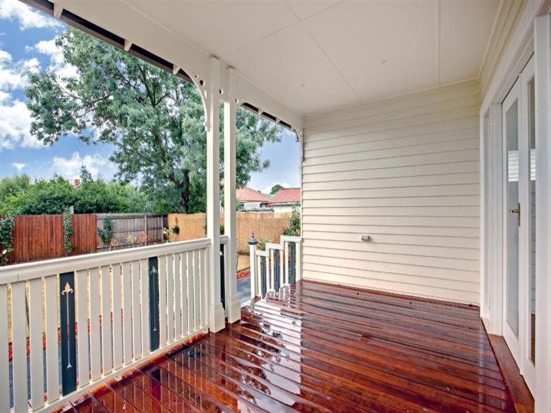 11 Mashoobra Street, Coburg North VIC 3058