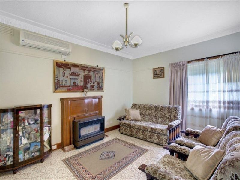 16 Plymouth Street, Pascoe Vale VIC 3044