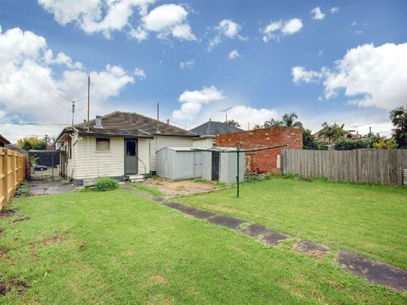 16 Plymouth Street, Pascoe Vale VIC 3044