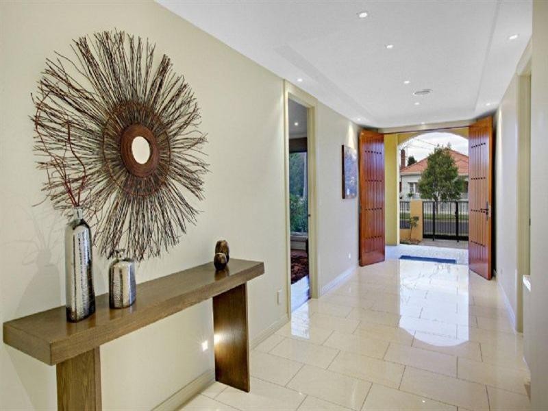 25 Hazel Grove, Pascoe Vale VIC 3044