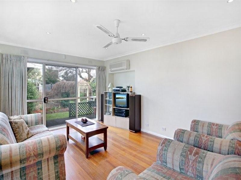 3 Pearcey Grove, Pascoe Vale VIC 3044