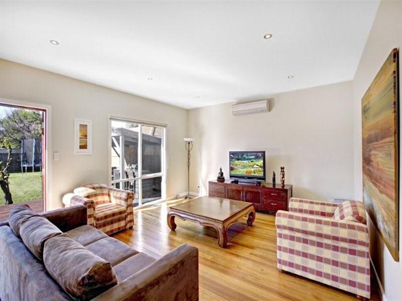 22 Hubert Avenue, Glenroy VIC 3046