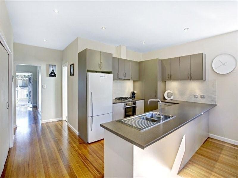 22 Hubert Avenue, Glenroy VIC 3046