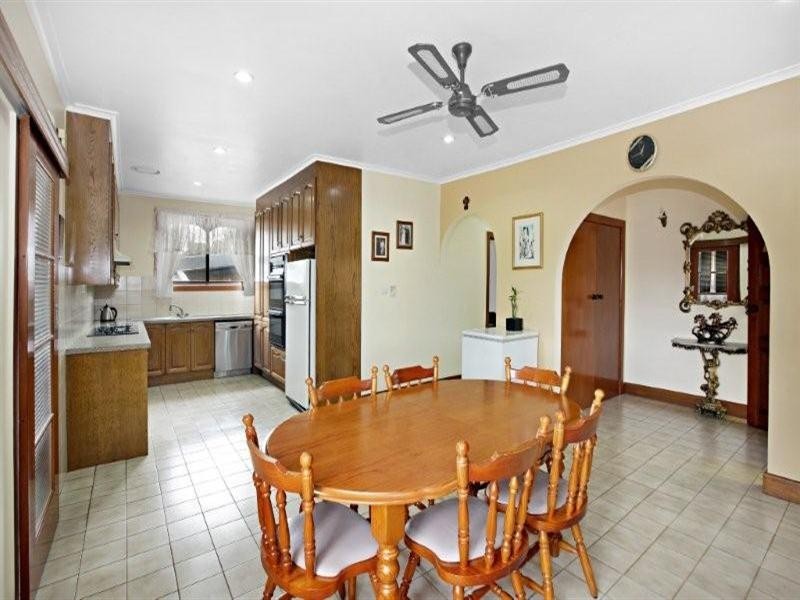 11 Zenith Street, Pascoe Vale VIC 3044