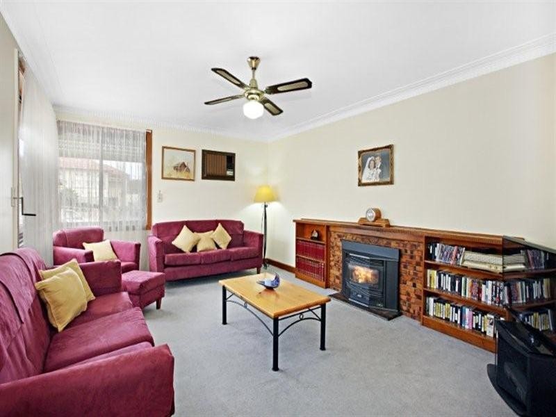 11 Zenith Street, Pascoe Vale VIC 3044