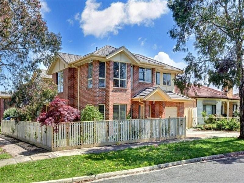 43 Alpine Grove, Pascoe Vale VIC 3044