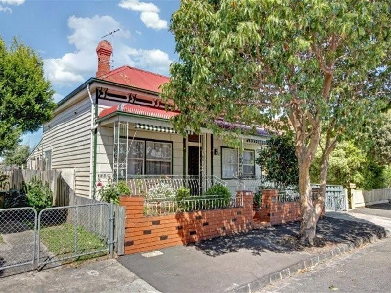 18 Burnell Street, Brunswick West VIC 3055