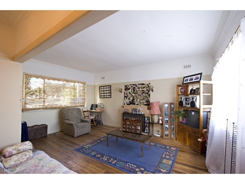 747 Bell Street, Preston VIC 3072