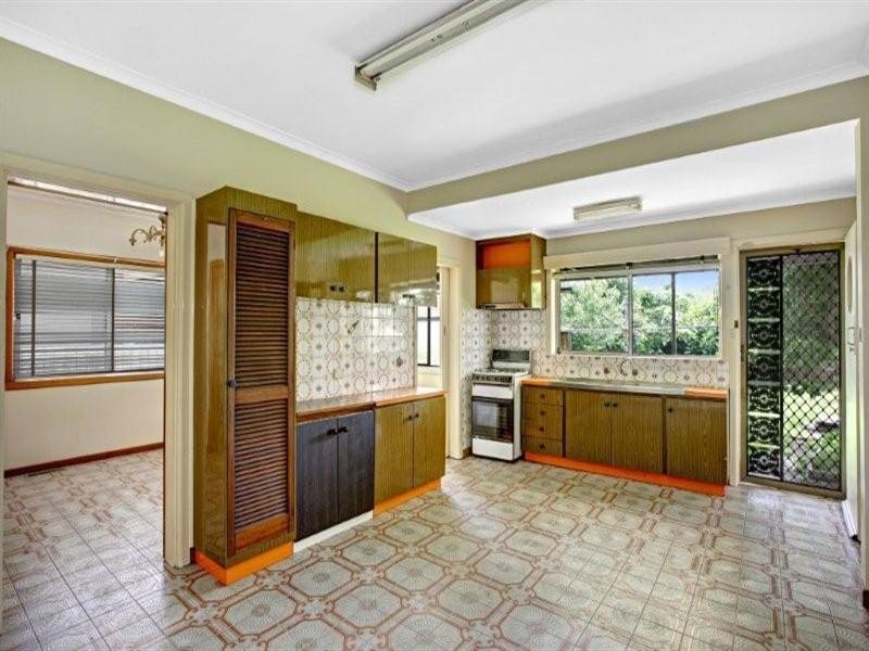 15 Winn Grove, Fawkner VIC 3060