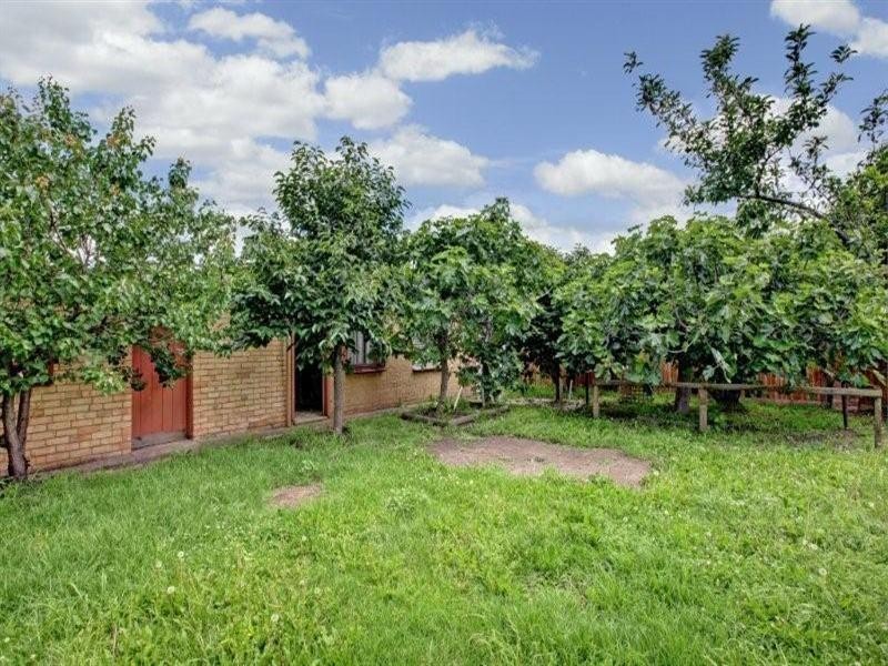 15 Winn Grove, Fawkner VIC 3060