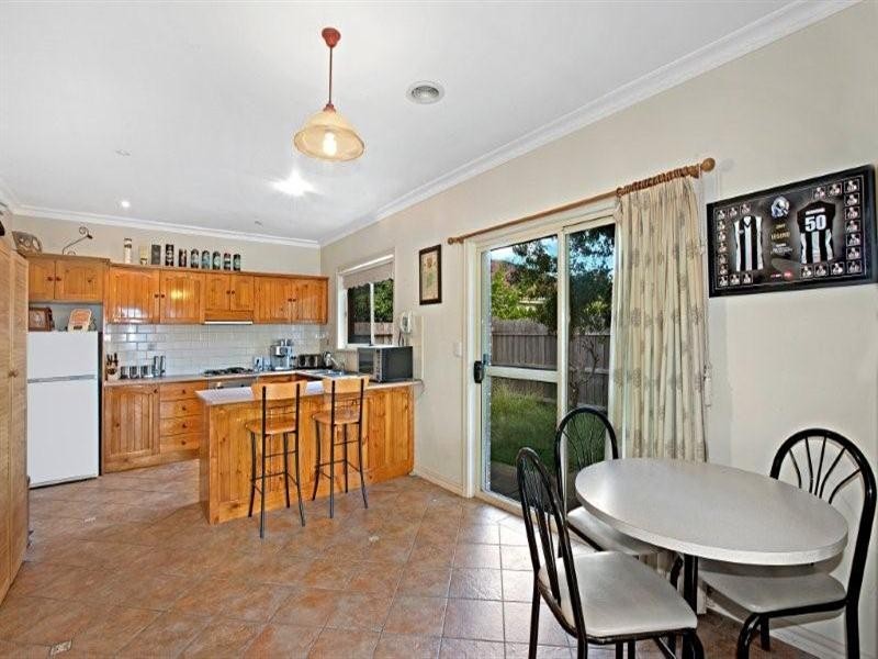 2/47 Sutherland Street, Hadfield VIC 3046