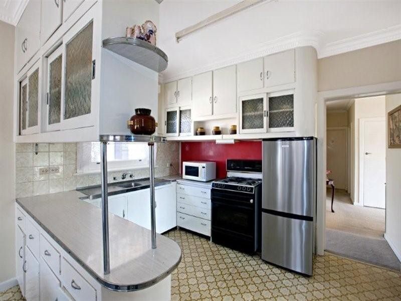 84 Balmoral Avenue, Pascoe Vale South VIC 3044