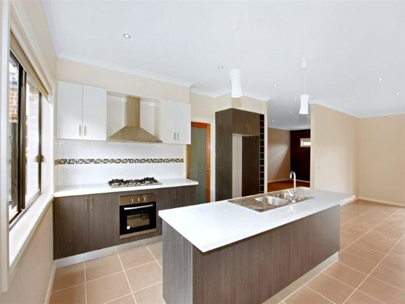 4 Pembury Way, Wyndham Vale VIC 3024