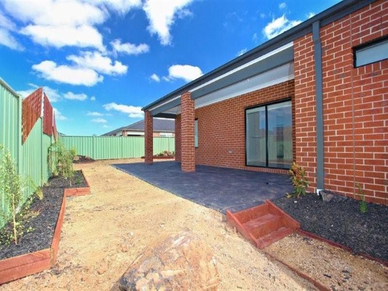 4 Pembury Way, Wyndham Vale VIC 3024