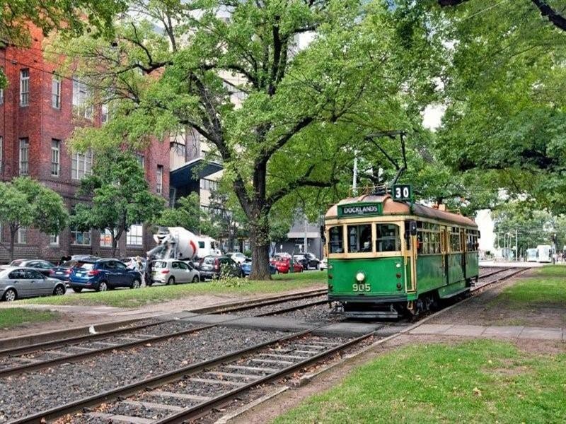 223/100 Victoria Parade, East Melbourne VIC 3002