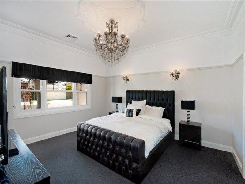 14 Erica Street, Pascoe Vale VIC 3044