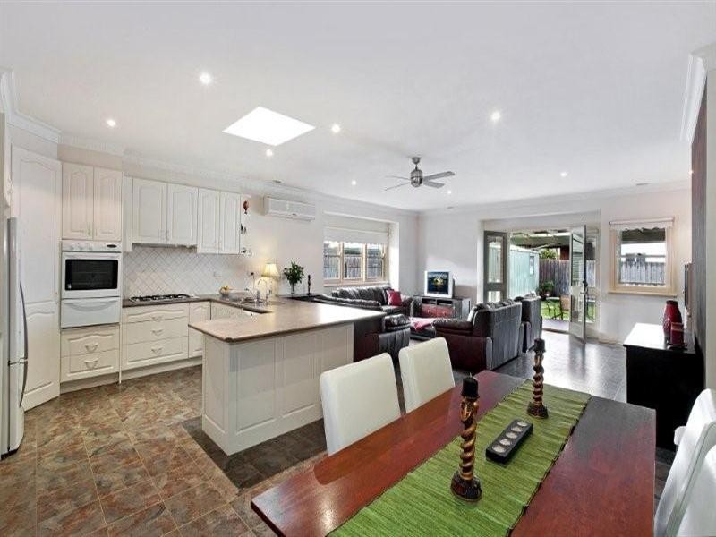 24 Surrey Street, Pascoe Vale VIC 3044