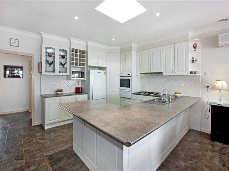 24 Surrey Street, Pascoe Vale VIC 3044