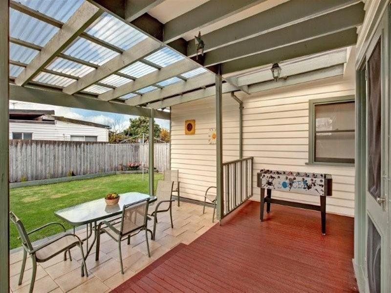 24 Surrey Street, Pascoe Vale VIC 3044