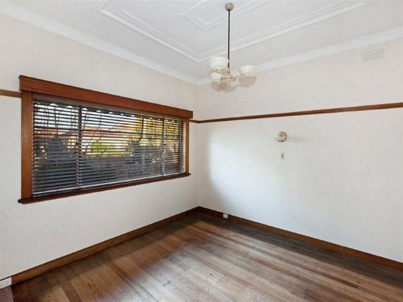 7 Boronia Street, Pascoe Vale VIC 3044